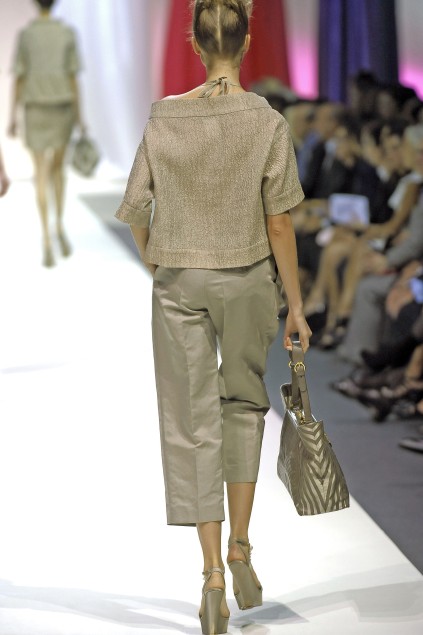 Moschino 09ĸDƬ