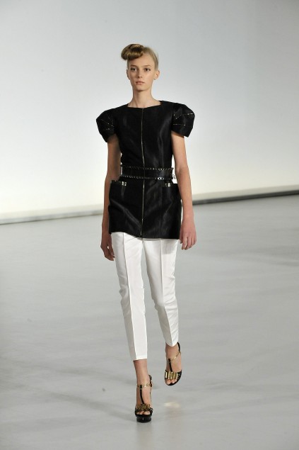 Gianfranco Ferre 09ĸDƬ
