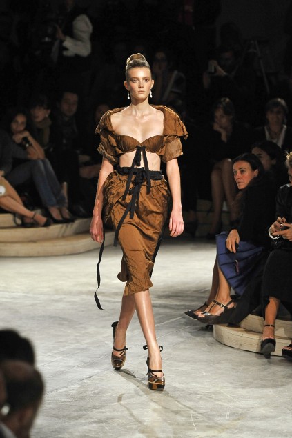 Prada 09ĸDƬ