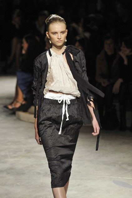 Prada 09ĸDƬ