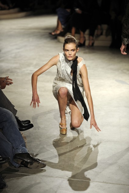 Prada 09ĸDƬ