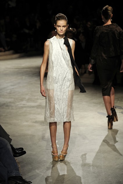 Prada 09ĸDƬ
