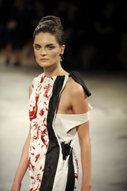 Prada 09ĸDƬ