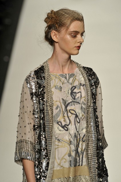 Antonio Marras 09ĸDƬ