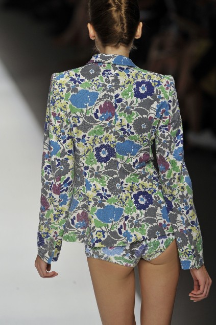 Maxmara 09ĸDƬ