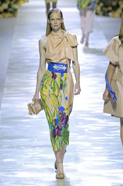 Blumarine 09ĸDƬ