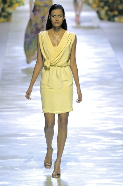 Blumarine 09ĸDƬ
