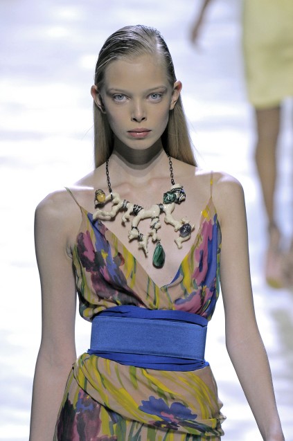 Blumarine 09ĸDƬ