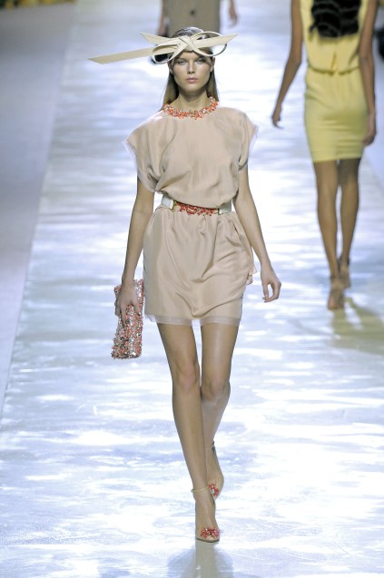 Blumarine 09ĸDƬ