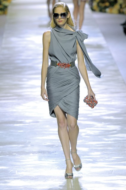 Blumarine 09ĸDƬ