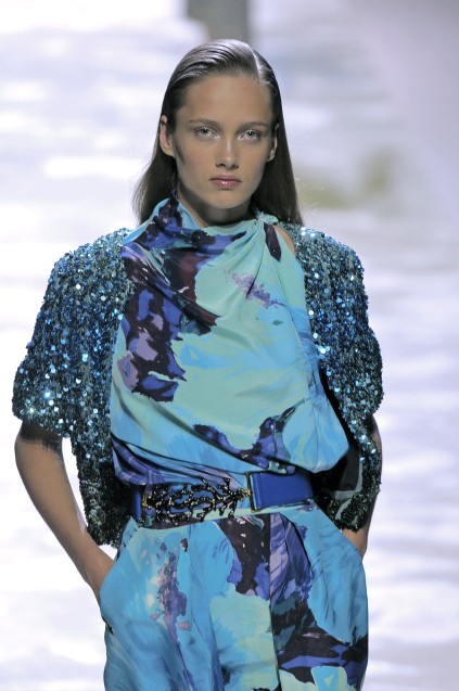 Blumarine 09ĸDƬ