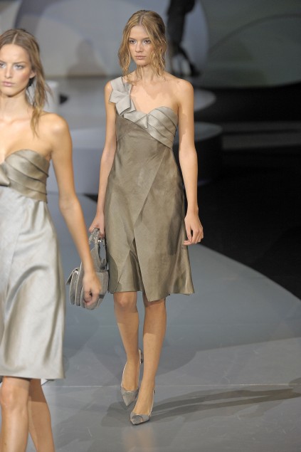 Giorgio Armani 09ĸDƬ