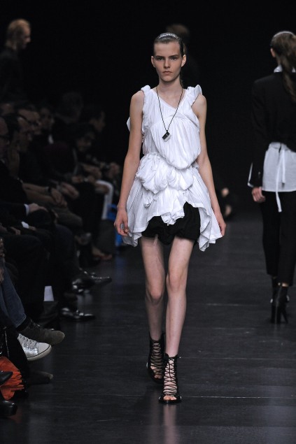 Ann Demeulemeester 09ĸDƬ
