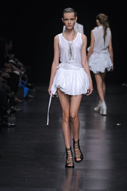 Ann Demeulemeester 09ĸDƬ