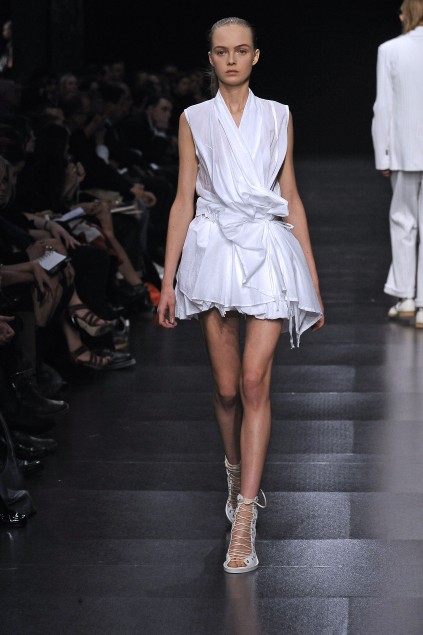 Ann Demeulemeester 09ĸDƬ