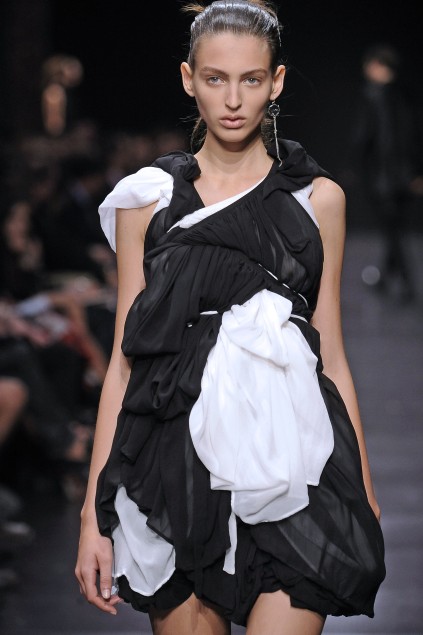 Ann Demeulemeester 09ĸDƬ