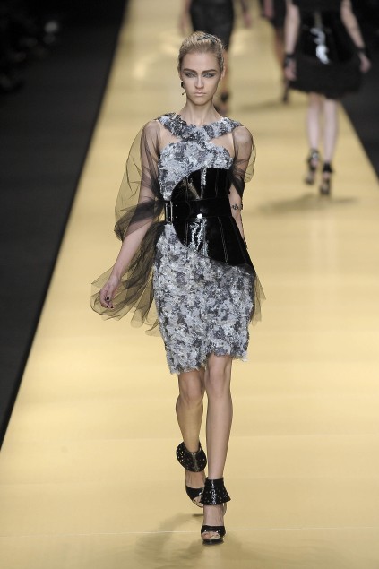 Karl Lagerfeld 09ĸDƬ