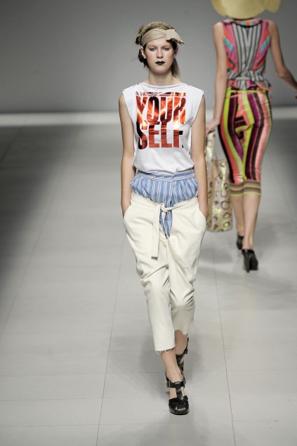 Vivienne Westwood 09ĸDƬ