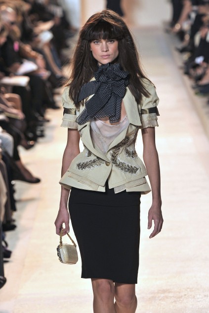 Christian Lacroix 09ĸDƬ