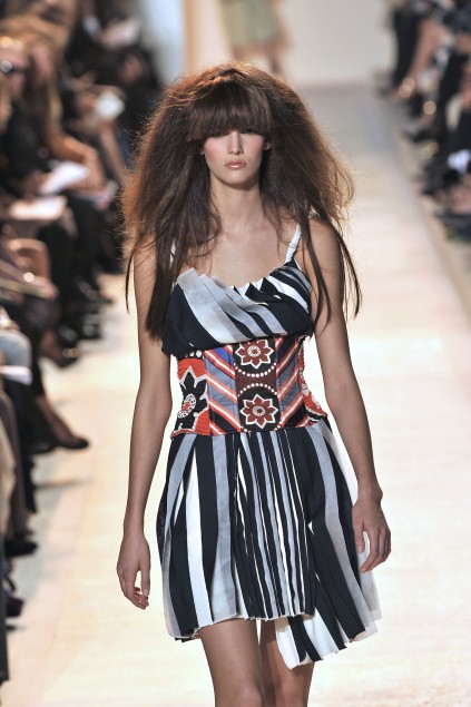 Christian Lacroix 09ĸDƬ
