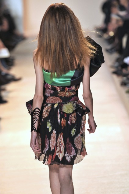 Christian Lacroix 09ĸDƬ