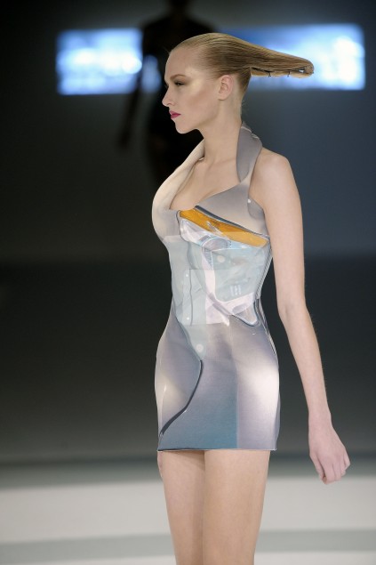 Hussein Chalayan 09ĸDƬ