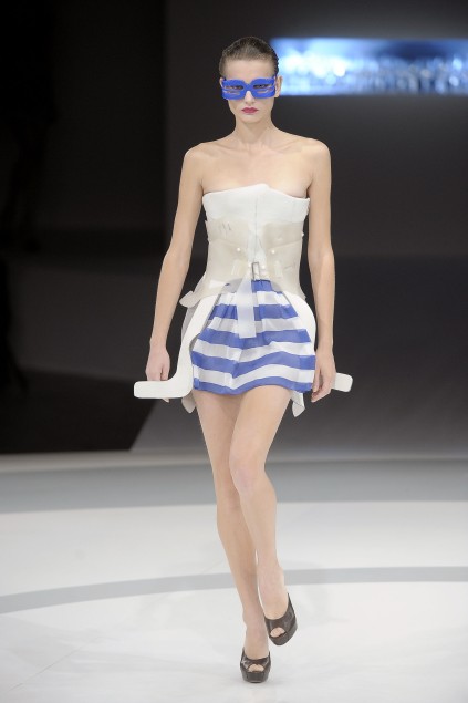 Hussein Chalayan 09ĸDƬ
