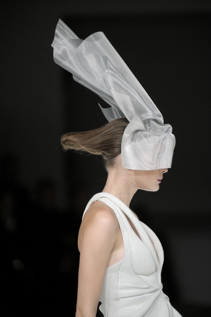Hussein Chalayan 09ĸDƬ