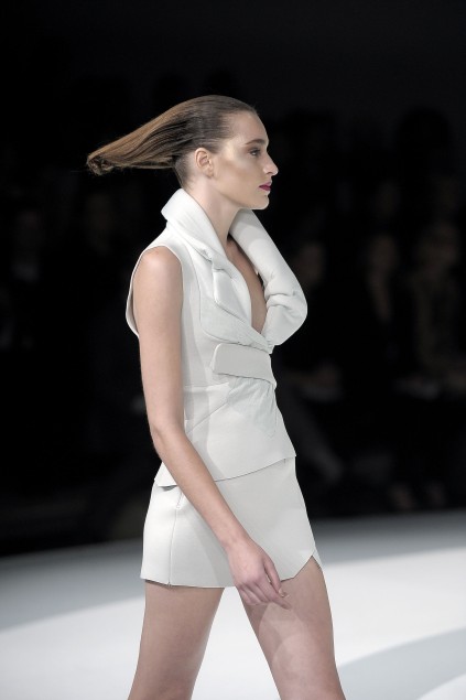 Hussein Chalayan 09ĸDƬ