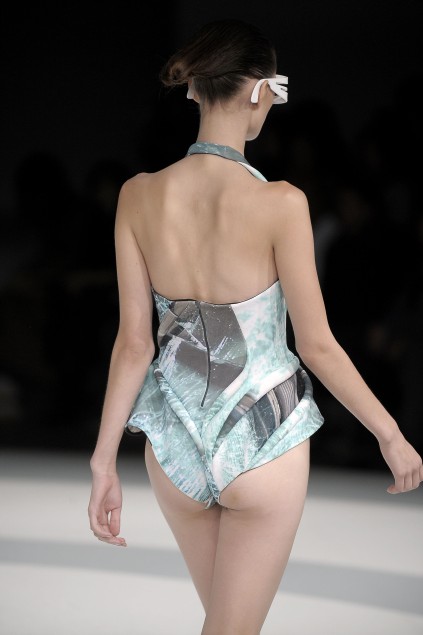 Hussein Chalayan 09ĸDƬ