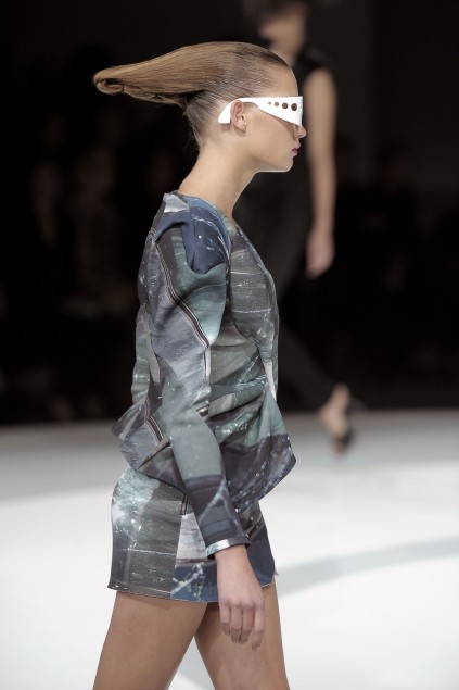 Hussein Chalayan 09ĸDƬ