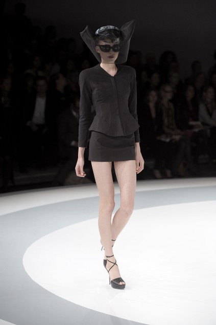 Hussein Chalayan 09ĸDƬ