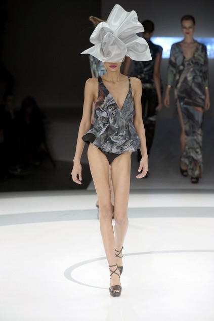 Hussein Chalayan 09ĸDƬ