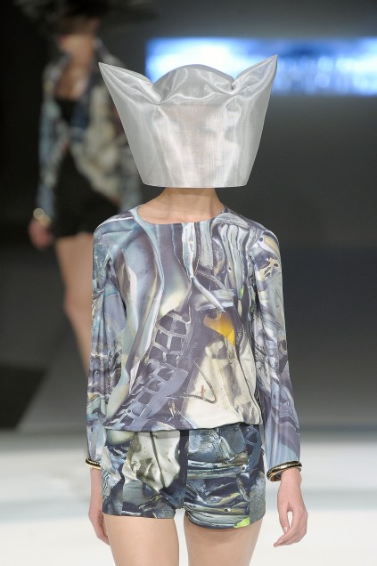 Hussein Chalayan 09ĸDƬ