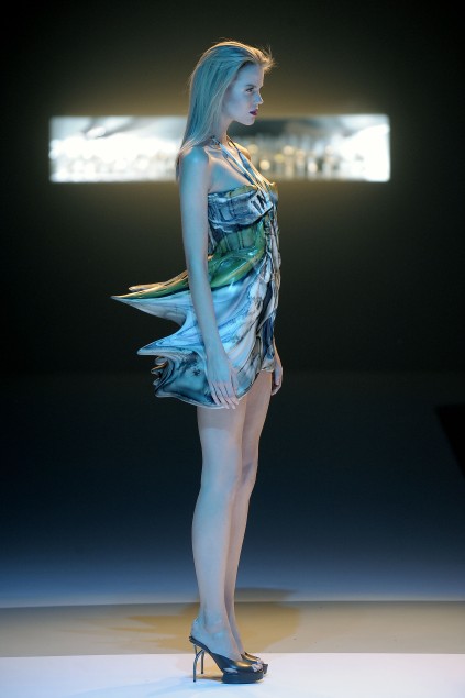 Hussein Chalayan 09ĸDƬ