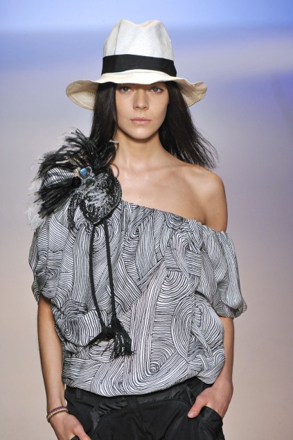 Ungaro 09春夏