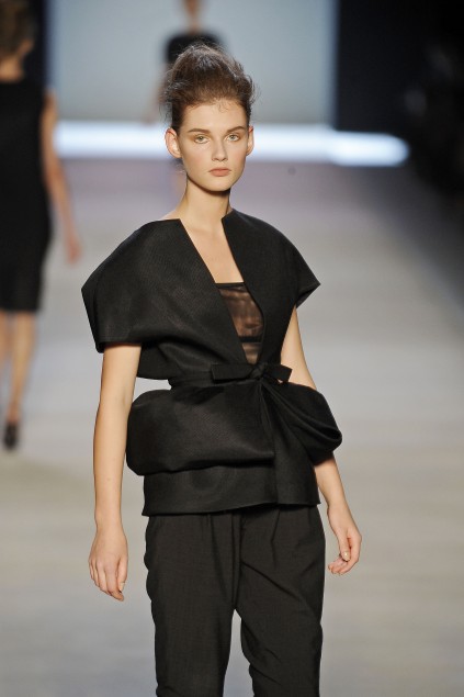 Giambatista Valli 09ĸDƬ