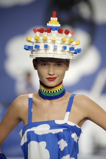 Jean Charles de Castelbajac 09ĸDƬ