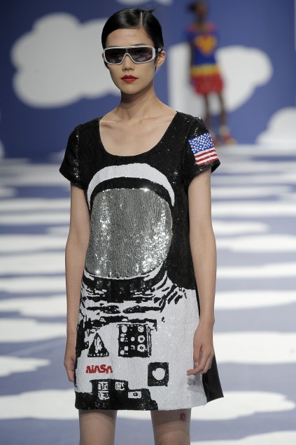 Jean Charles de Castelbajac 09ĸDƬ