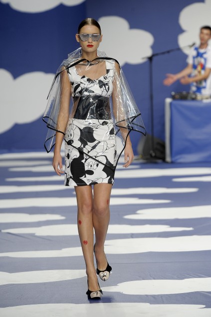 Jean Charles de Castelbajac 09ĸDƬ