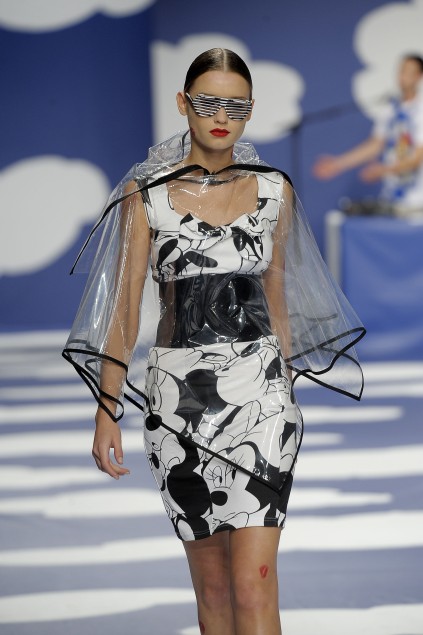 Jean Charles de Castelbajac 09ĸDƬ
