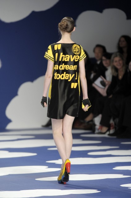 Jean Charles de Castelbajac 09ĸDƬ