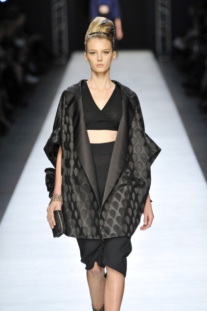 Yves Saint Laurent 09ĸDƬ