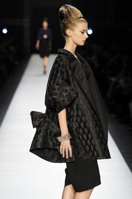 Yves Saint Laurent 09ĸDƬ