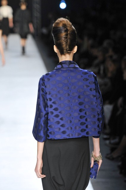 Yves Saint Laurent 09ĸDƬ