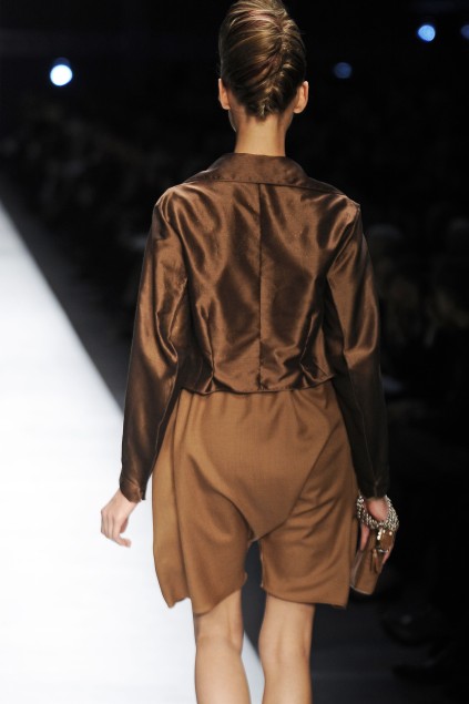 Yves Saint Laurent 09ĸDƬ