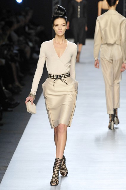 Yves Saint Laurent 09ĸDƬ