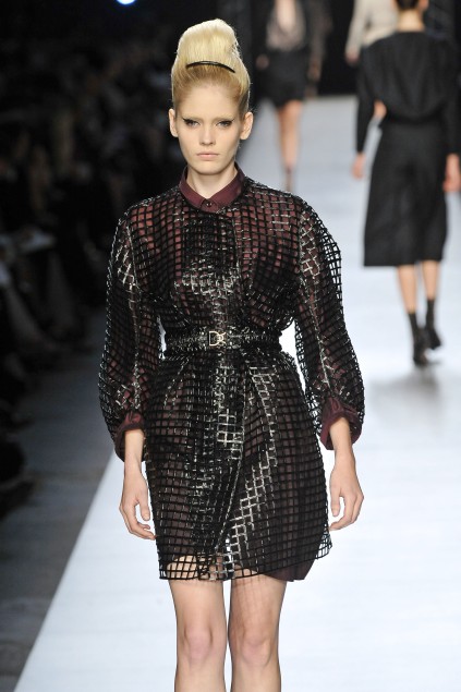 Yves Saint Laurent 09ĸDƬ