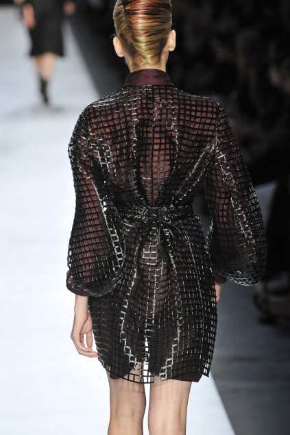 Yves Saint Laurent 09ĸDƬ