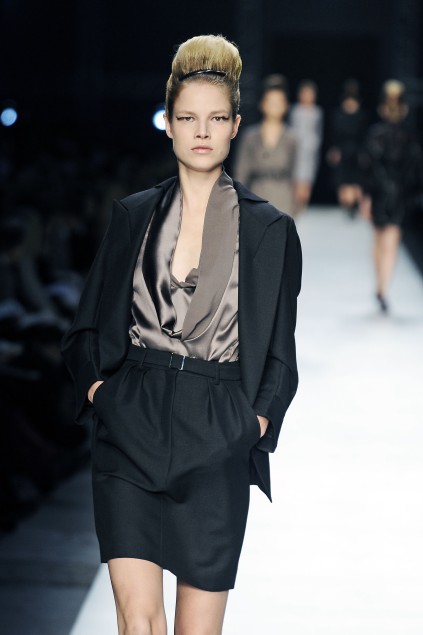 Yves Saint Laurent 09ĸDƬ